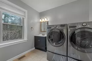 4 Kingston Way, Hudson, NH 03051 - Photo 22