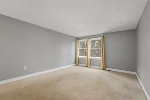 4 Kingston Way, Hudson, NH 03051 - Photo 18