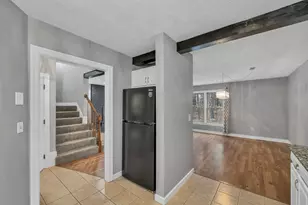 4 Kingston Way, Hudson, NH 03051 - Photo 6