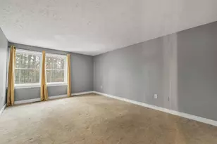 4 Kingston Way, Hudson, NH 03051 - Photo 16