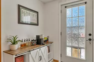 34 Depot Rd, Manchester, NH 03103 - Photo 38