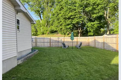 34 Depot Road, Manchester, NH 03103 - Photo 14