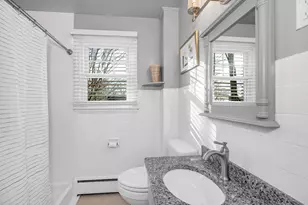 180 W Haven Rd, Manchester, NH 03104 - Photo 16