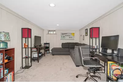 180 West Haven Road, Manchester, NH 03104 - Photo 24