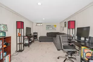 180 W Haven Rd, Manchester, NH 03104 - Photo 24