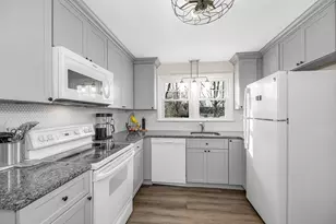 180 W Haven Rd, Manchester, NH 03104 - Photo 8