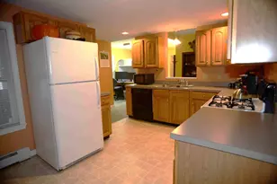 51 Portsmouth Ave, Exeter, NH 03833 - Photo 16