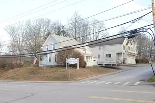 51 Portsmouth Ave, Exeter, NH 03833 - Photo 2