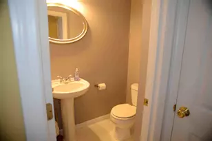 51 Portsmouth Ave, Exeter, NH 03833 - Photo 22