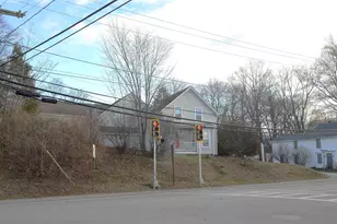 51 Portsmouth Ave, Exeter, NH 03833 - Photo 4