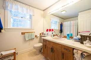 232 Winding Pond Rd, Londonderry, NH 03053 - Photo 18