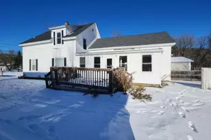 24 Jewel St, Gorham, NH 03581 - Photo 2