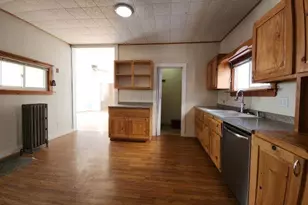 24 Jewel St, Gorham, NH 03581 - Photo 6