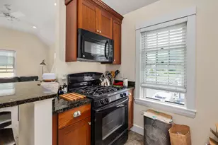 25 S Mill St, Portsmouth, NH 03801 - Photo 30