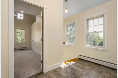 25 South Mill Street, Portsmouth, NH 03801 - Photo 10