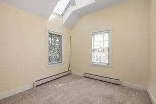 25 S Mill St, Portsmouth, NH 03801 - Photo 14