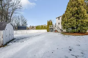 25 Robinhood Rd, Nashua, NH 03062 - Photo 38