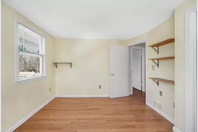 25 Robinhood Road, Nashua, NH 03062 - Photo 18