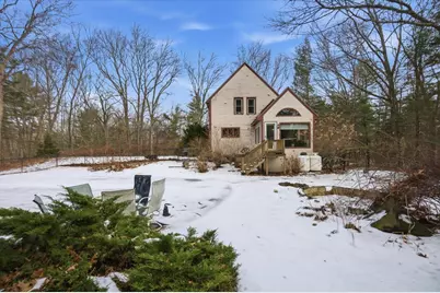 39 Coach Lane, Hampton Falls, NH 03844 - Photo 2