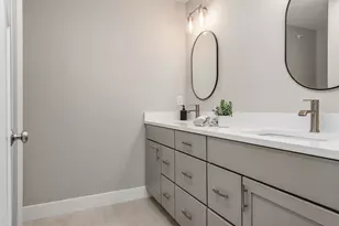 35 Eden Ln, Portsmouth, NH 03801 - Photo 20