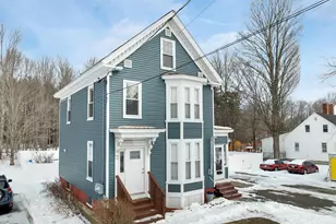 77 Central St, Farmington, NH 03835 - Photo 2