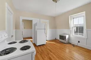 47 Pearl St, Laconia, NH 03246 - Photo 14