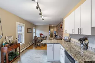 98 W Merrimack St, Manchester, NH 03101 - Photo 16