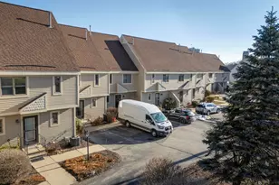 51 River Front Dr, Manchester, NH 03102 - Photo 38