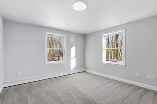 7 Ashley Ct, Raymond, NH 03077 - Photo 24