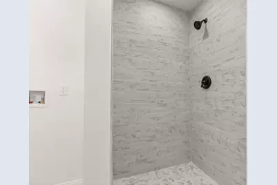 26 Moffat Street, Portsmouth, NH 03801 - Photo 24