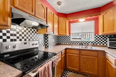 374 Bartlett Street, Manchester, NH 03102 - Photo 32