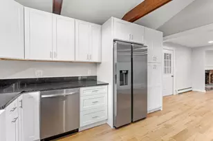 183 Gold St, Manchester, NH 03103 - Photo 24