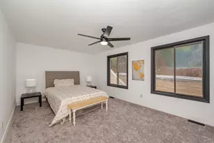 145 Canterbury Ln, Londonderry, NH 03053 - Photo 18