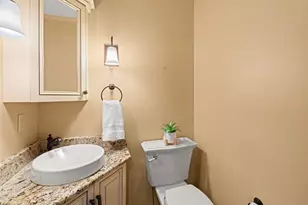 26 Meadowcrest Dr, Bedford, NH 03110 - Photo 18