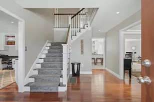 14 Premier Dr, Londonderry, NH 03053 - Photo 4