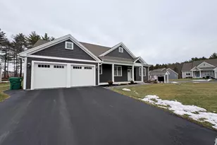 3 Testament Cir, Nashua, NH 03062 - Photo 6