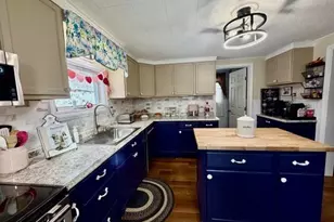 99 Wentworth Ave, Berlin, NH 03570 - Photo 6