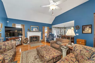 31 Longmeadow Drive, Brentwood, NH 03833 - Photo 16