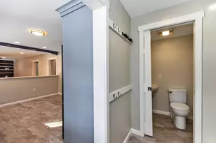 66 Skyview Rd, Manchester, NH 03104 - Photo 24