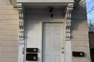 390 Cedar St, Manchester, NH 03103 - Photo 2