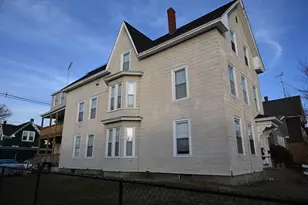 390 Cedar St, Manchester, NH 03103 - Photo 18