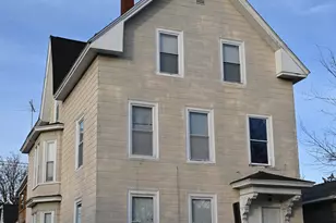 390 Cedar St, Manchester, NH 03103 - Photo 4