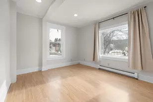 157 Summer St, Hartford, VT 05001 - Photo 12