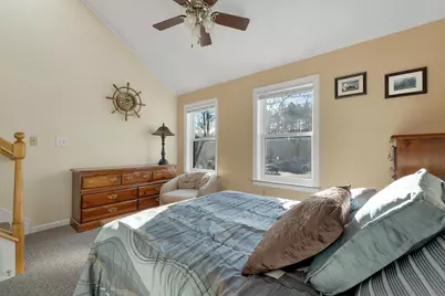 107 Bartemus Trail #478, Nashua, NH 03063 - Photo 28