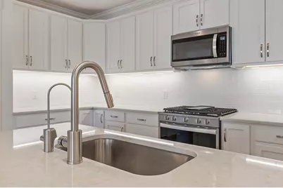 3 Longview Drive #305, Atkinson, NH 03811 - Photo 4