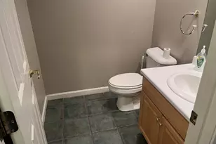 10 Checkerberry Ln, Londonderry, NH 03053 - Photo 46