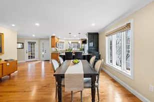 605 Straw Hill Rd, Manchester, NH 03104 - Photo 12