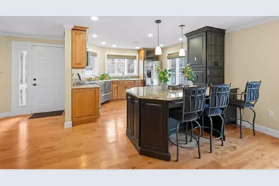 605 Straw Hill Road, Manchester, NH 03104 - Photo 8