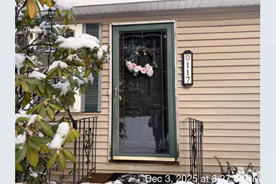 117 Lawrence Road, Salem, NH 03079 - Photo 4