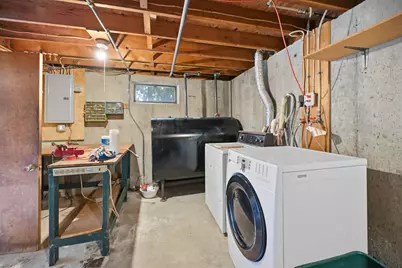 275 Main Street, Plaistow, NH 03865 - Photo 30